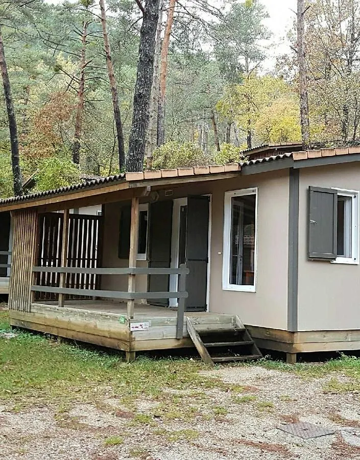 Camping du lac Saint-Julien-du-Verdon