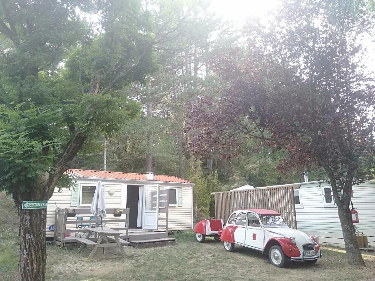 Camping du lac Saint-Julien-du-Verdon 2*,  France