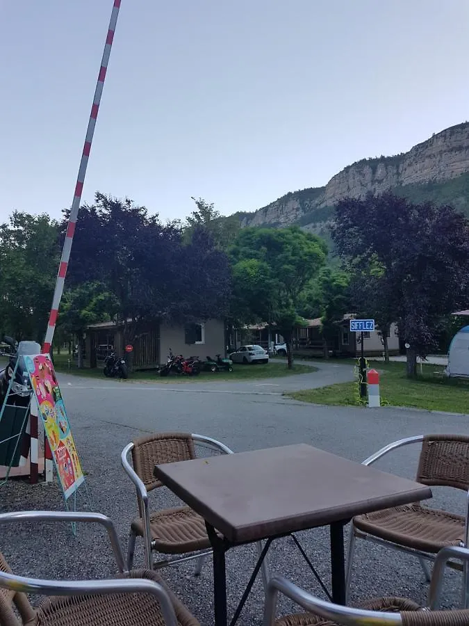 **  Camping du lac Saint-Julien-du-Verdon France