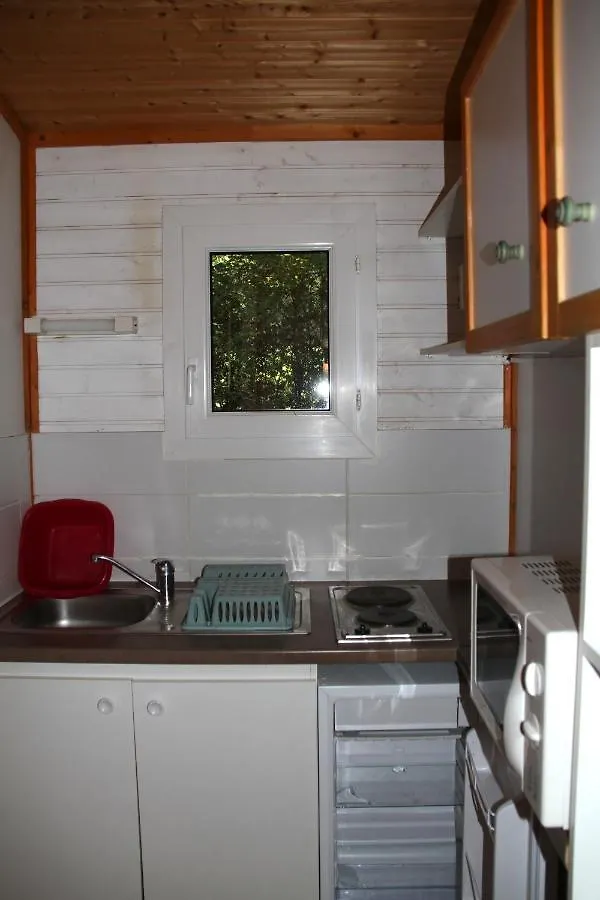 **  Camping du lac Saint-Julien-du-Verdon France