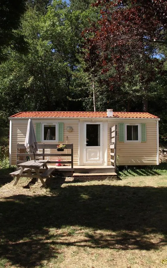 Camping du lac Saint-Julien-du-Verdon