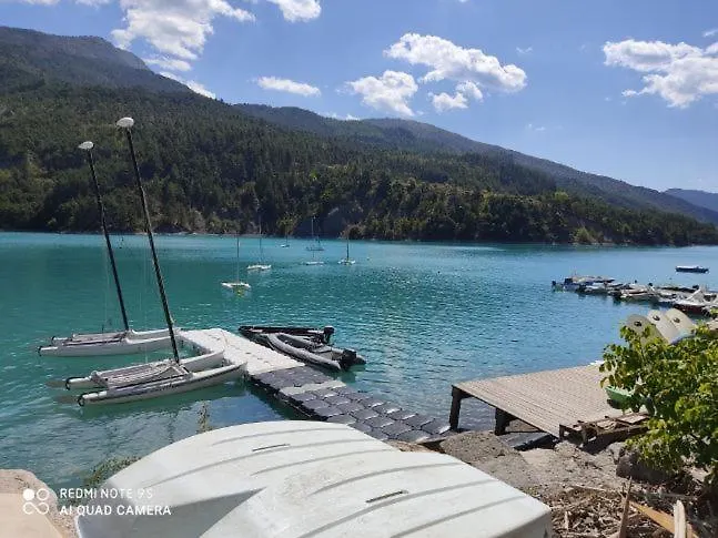 Camping du lac Saint-Julien-du-Verdon
