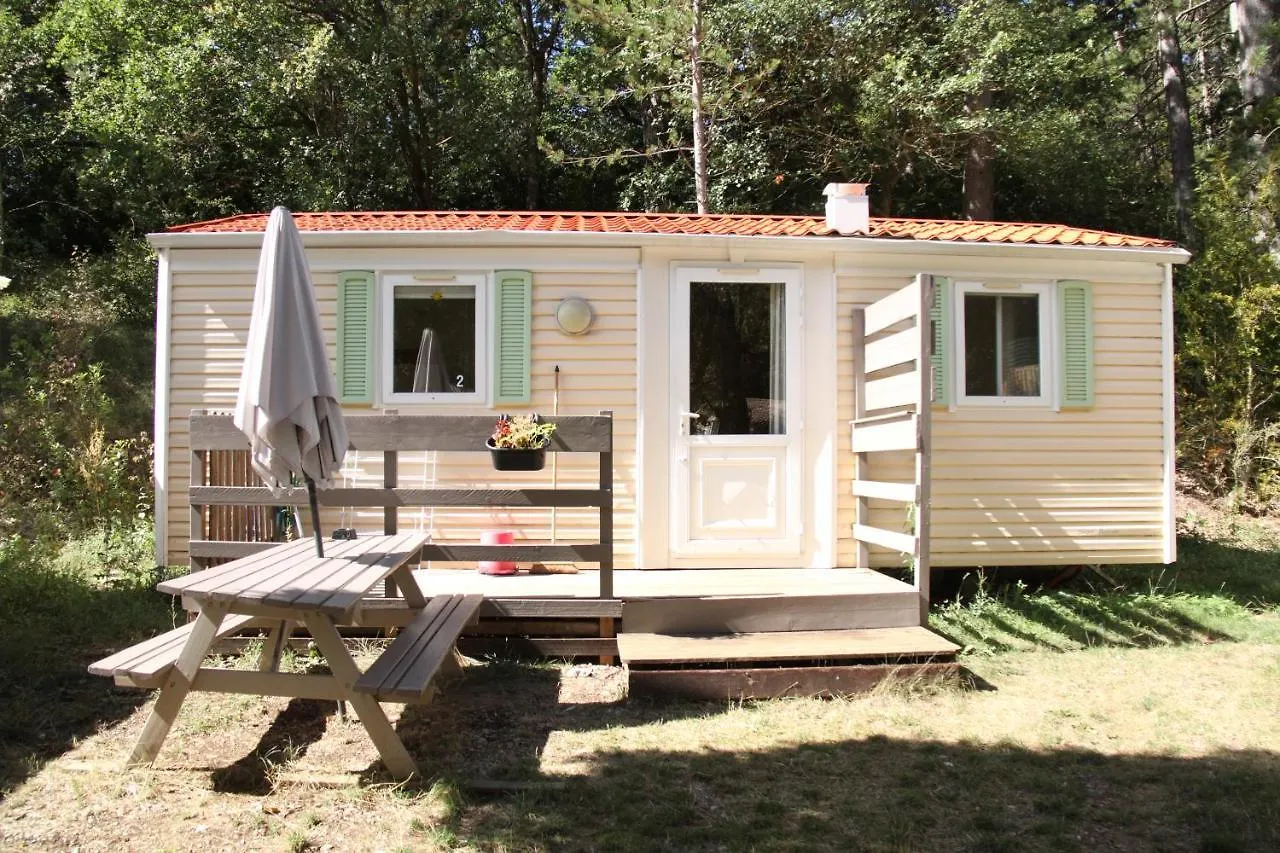 Camping du lac Saint-Julien-du-Verdon